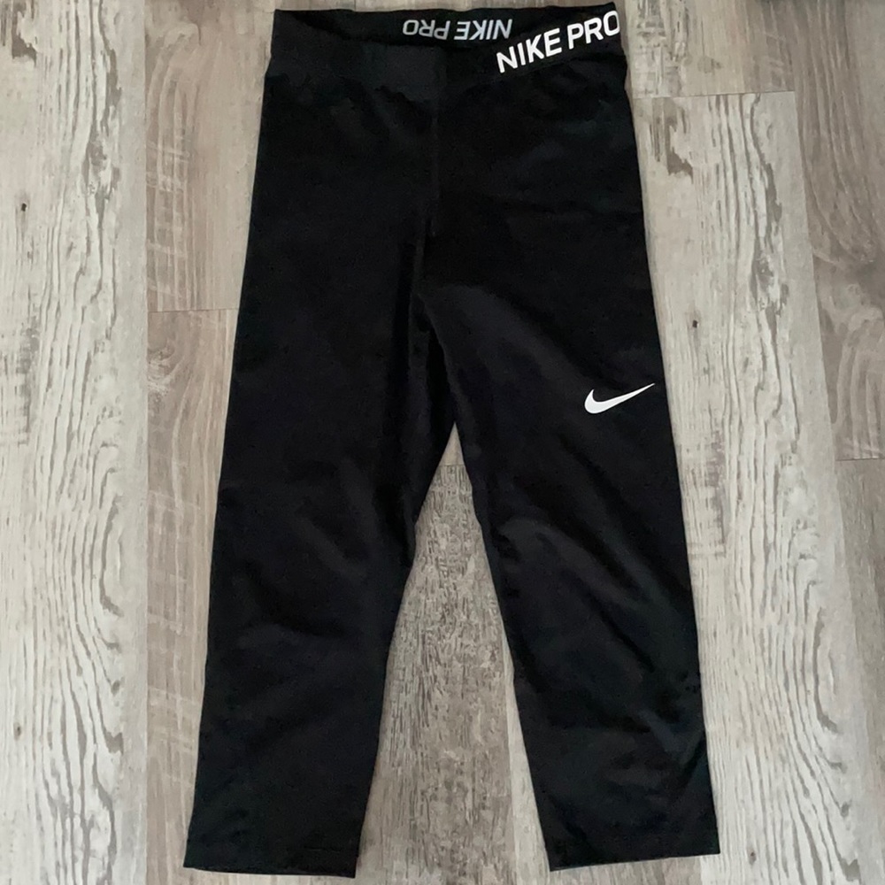 Nike Pro Cropped Leggings